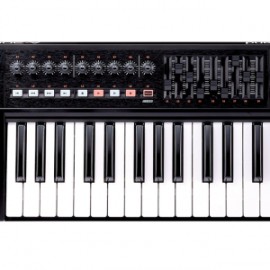 Controlador midi Roland A-300PRO