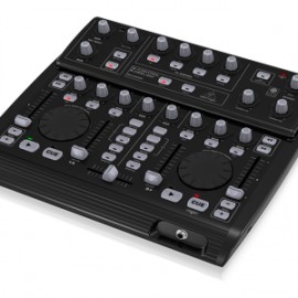 Controlador de Dj Behringer BCD3000